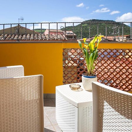La Torre Del Pozzo Guest House Bosa Extérieur photo